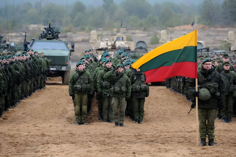 Каково быть геем или лесбиянкой в украинской армии?